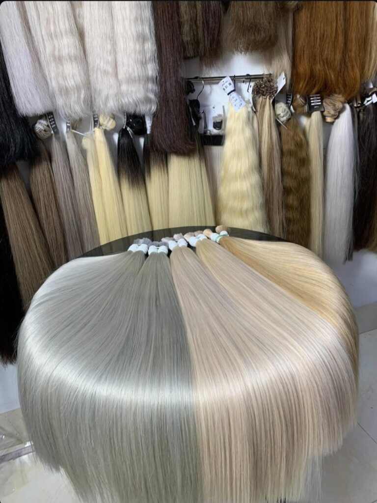 Produktauswahl von verschiedenen Echthaar-Extensions