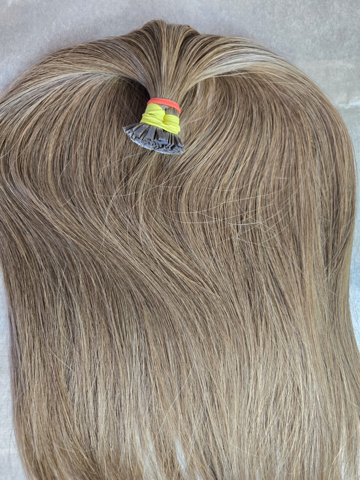 Dunkelblond #8