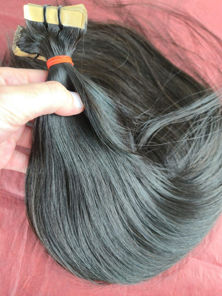 Tape Extensions Invisible Tape 55 cm 100 g · Glatt · Naturschwarz / Off Black #1B