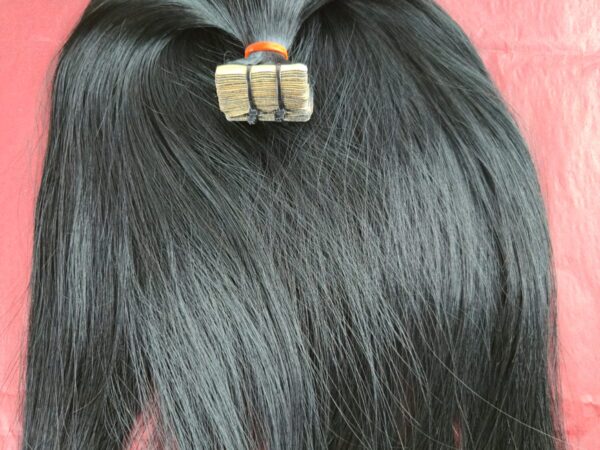 Tape Extensions Invisible Tape 40 cm 100 g · Glatt · Schwarz #1